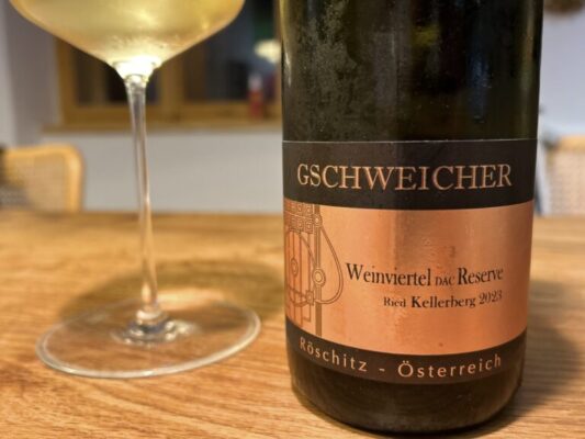 Klaus Egles Wein der Woche: Grüner Veltliner Ried Kellerberg Weinviertel DAC Reserve 2023, Weingut Gschweicher